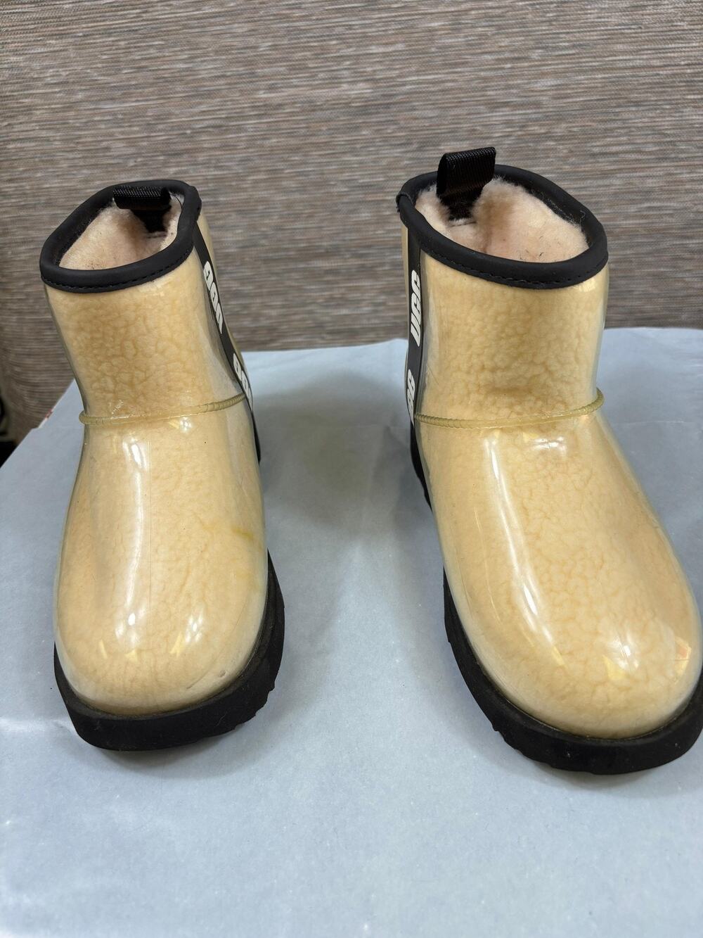 UGG Boots Teens Size 4 Beige Clear Mini Waterproof Rain Shearling Lined